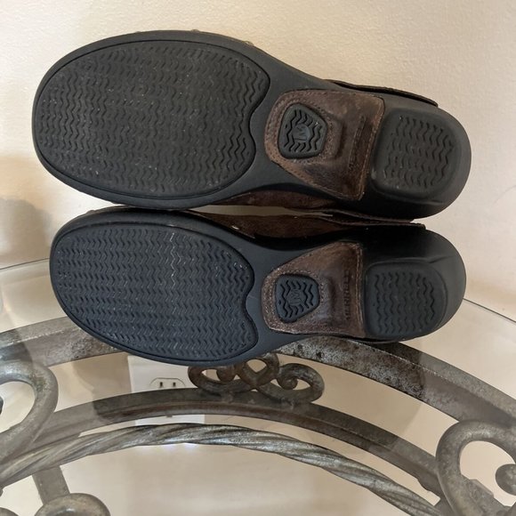 Merrell Luxe Espresso Clogs Heels Size 7 Brown Leather Western Mules J68680 - Picture 10 of 12